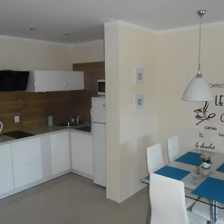 Sosnowe Nad Morzem Apartment *