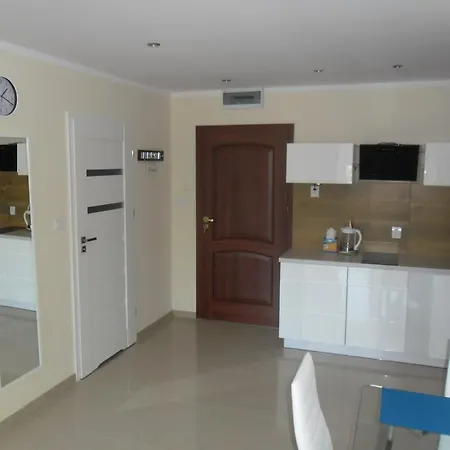 Sosnowe Nad Morzem Apartment Lukecin