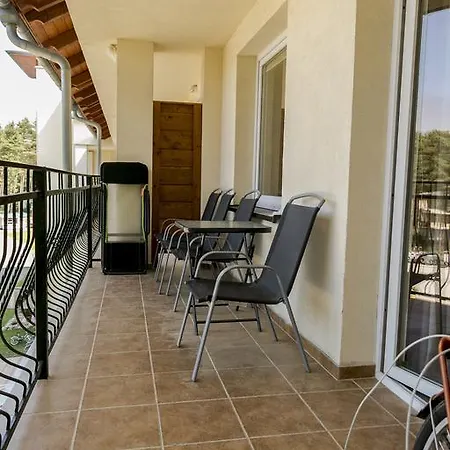 Sosnowe Nad Morzem Appartement Łukęcin