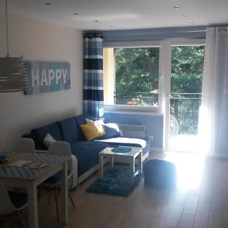 Sosnowe Nad Morzem Apartment *