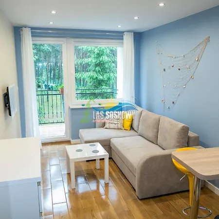 Sosnowe Nad Morzem Apartment *