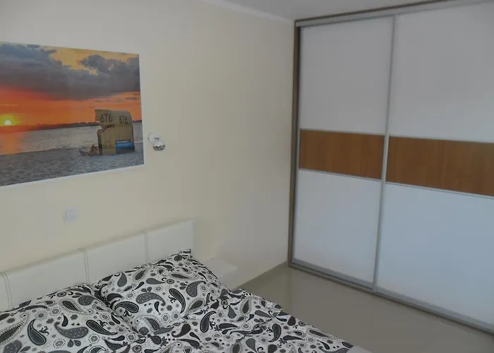 Sosnowe Nad Morzem Appartement Łukęcin